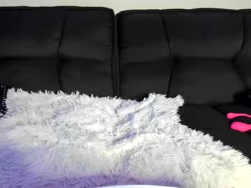 webcam girl xlunaskye live cam image #9677446