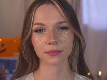 webcam girl kateuwugirl live cam image #7330358