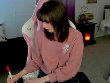 webcam girl foxy_gamer live cam image #5000094