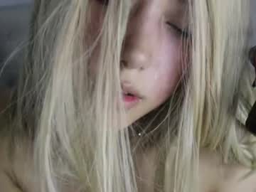 webcam girl wendy_daniela live cam image #8561222