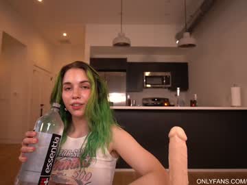webcam girl bailey_eilish live cam image #3403630