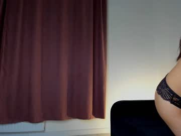 webcam girl emilybatee live cam image #5369558
