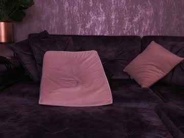 webcam girl camilalovers01 live cam image #12786459