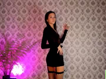 webcam girl amandamedrano live cam image #4212936