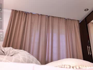 webcam girl kittyloffe live cam image #12746770