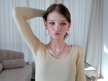 webcam girl edithgalpin live cam image #9195394