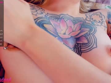 webcam girl tonsykaprina live cam image #599395