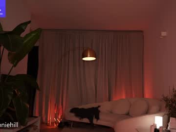 webcam girl anniehillofficial_ live cam image #10655530