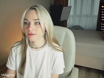 webcam girl mia_milagros live cam image #10698926
