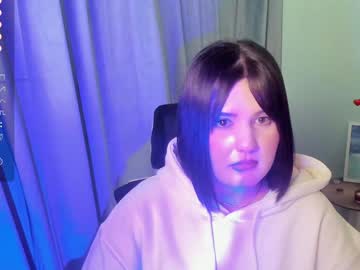 webcam girl jennie_berry live cam image #10726059