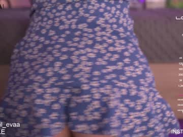 webcam girl lil_eva live cam image #3438771