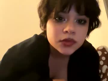 webcam girl velvetpurrfection live cam image #10062245