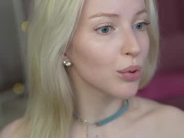 webcam girl my_stella live cam image #12600563