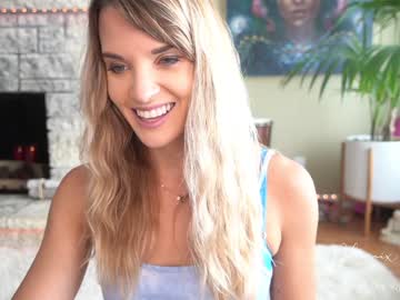 webcam girl phoenix_taylor live cam image #2923080