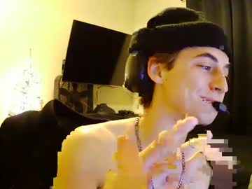 webcam man kylebrennan live cam image #11348064