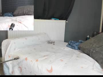 webcam couple lenoreandjasonsroom live cam image #4549352