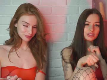 webcam girl wet_peachs live cam image #1983319