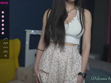 webcam girl oxxme live cam image #1867373