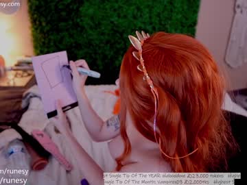 webcam girl runesy live cam image #7472216