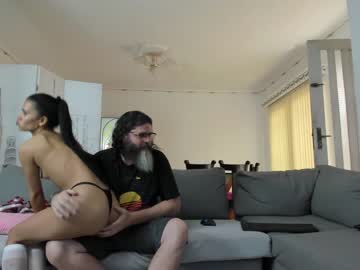 webcam couple cheeseburgerjesus live cam image #6101474