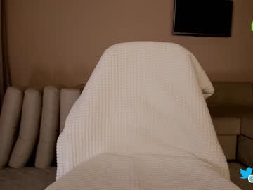 webcam girl hollyextra live cam image #8625143
