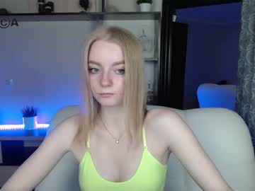 webcam girl adrykilly live cam image #1474379