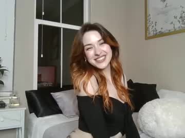 webcam girl milkywhiiite live cam image #3318421