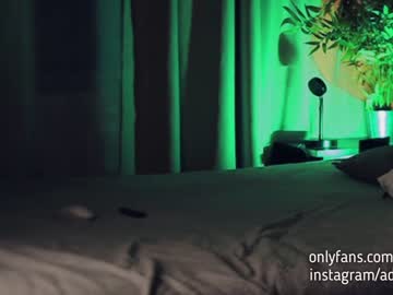 webcam girl adelelove live cam image #1148299