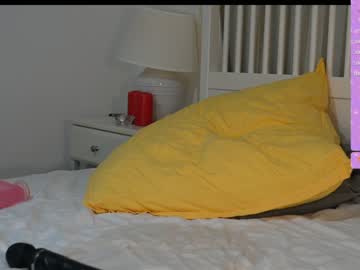 webcam girl sweetgirlandbigcock live cam image #8811104