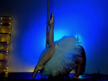 webcam girl _meganmeow_ live cam image #4672863