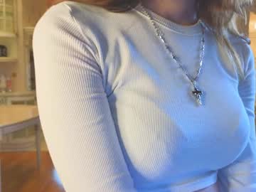 webcam girl edithbrucker live cam image #10232399