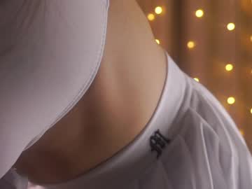 webcam girl helenmoors live cam image #5901543