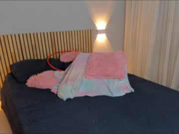 webcam girl little_effy18 live cam image #6914913