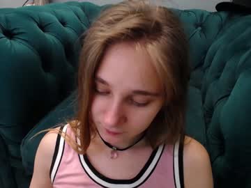 webcam girl nancycute__ live cam image #3614602