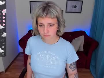 webcam girl yolandi_toit live cam image #3145694