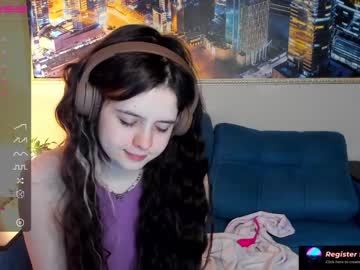 webcam girl nessa_more live cam image #4674310