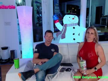 webcam girl wildwifebarbie live cam image #7845757