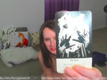 webcam girl foxy_gamer live cam image #1950011