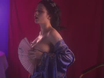 webcam girl lorienn live cam image #9898962
