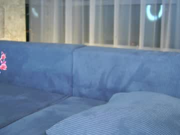 webcam girl lorettadunnell live cam image #12381812