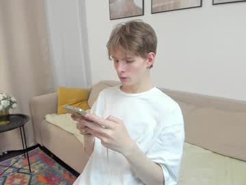 webcam man tim_milll live cam image #10945704