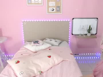 webcam girl little_effy18 live cam image #2731793