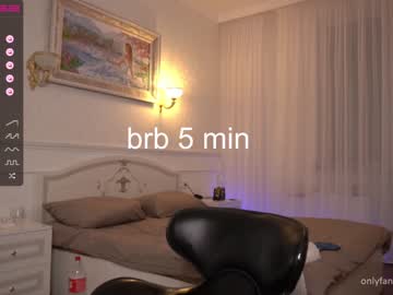 webcam girl jannetfox live cam image #2991042