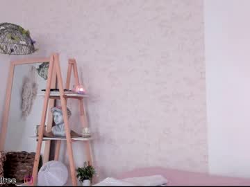 webcam girl grettabenett_ live cam image #5178040