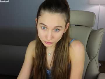 webcam girl ambertan1 live cam image #11990939