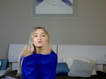 webcam girl evi_wow live cam image #5229150