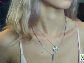 webcam girl audreycarvin live cam image #10159967