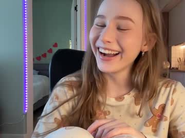 webcam girl whoisalisa live cam image #11067338
