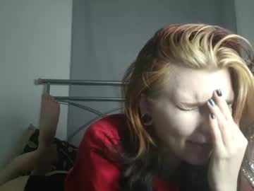 webcam girl lizzyylovesick live cam image #10350721