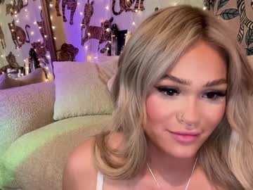 webcam girl ari_02 live cam image #9165519